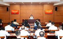 省卫生健康委党组书记、主任谭颖讲授深入贯彻中央八项规定精神学习教育专题党课